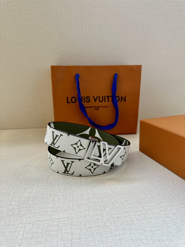 激安ルイヴィトンベルト側面デザイン